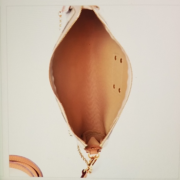 Authentic Louis Vuitton eva clutch - Picture 5 of 8